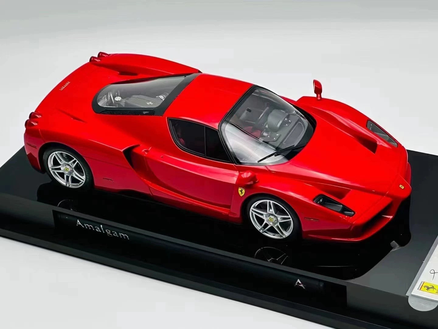 Amalgam 1/18 Ferrari Enzo Resin Model