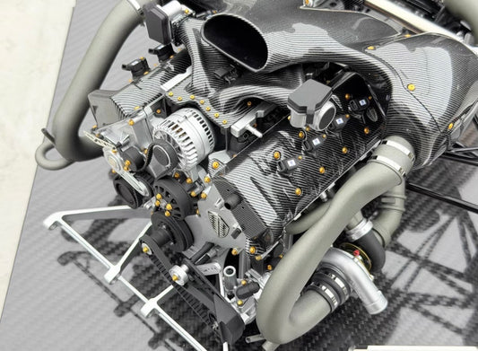 FA 1/6 Koenigsegg One:1 Engine Scale Model