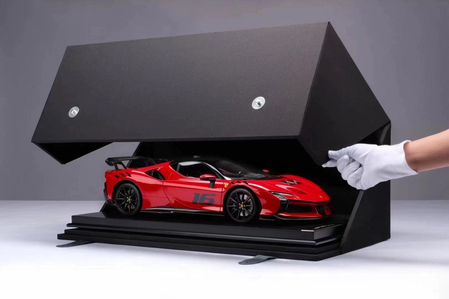 Amalgam 1/8 Ferrari SF90 XX Stradale Resin Model