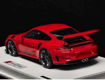 Make Up 1/18 Porsche 911 GT3 RS Resin Model