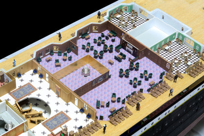 1/200 RMS Titanic Finished Model with Interior Structure – Museum-Grade Edition