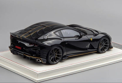 Davis & Giovanni 1/18 Ferrari 812 Competizione Resin Model