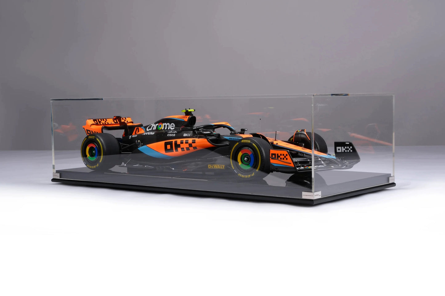 Amalgam 1/8 McLaren MCL60 Formula 1 Resin Model Hungarian GP
