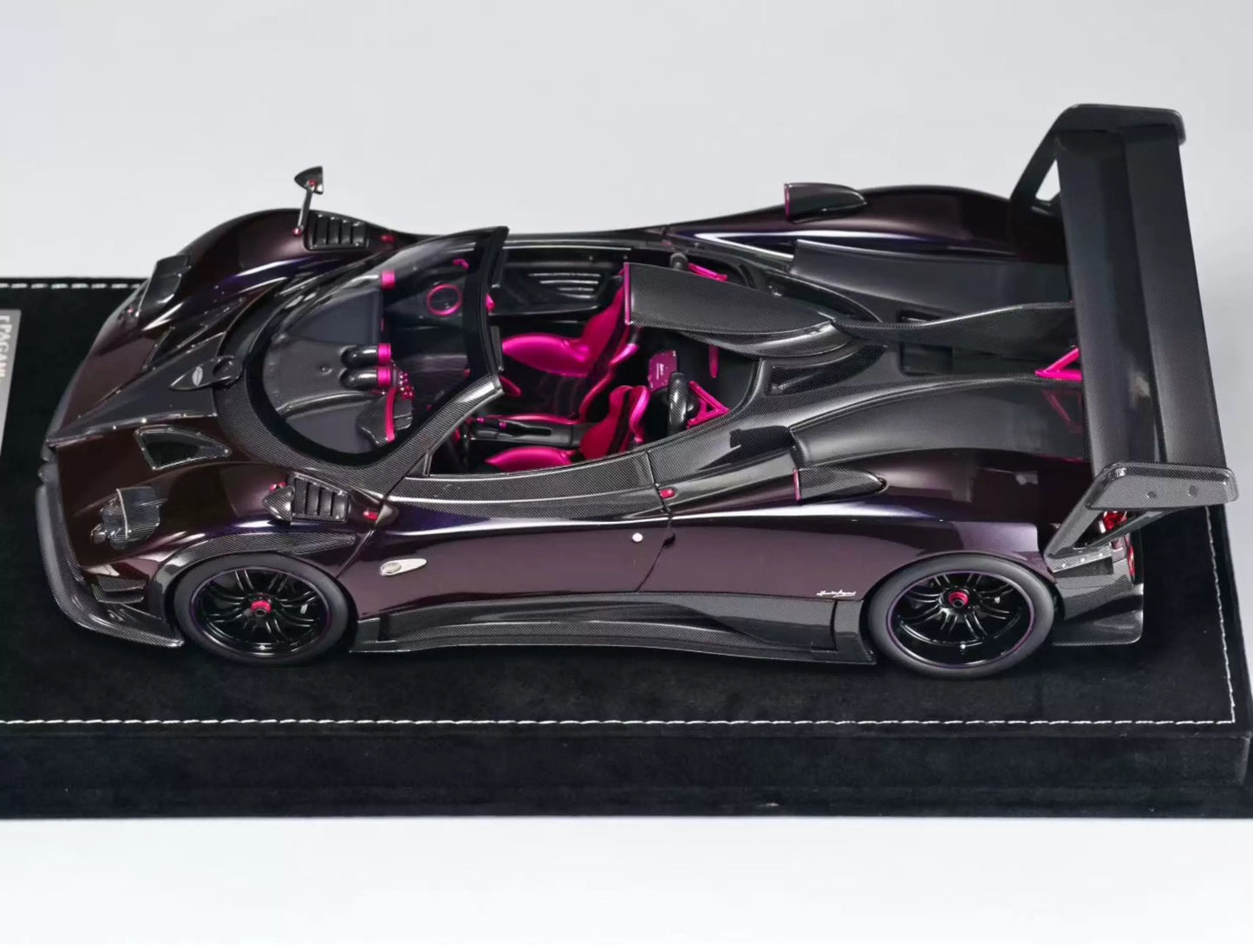 HH Model 1/18 Pagani Zonda AY Resin Model