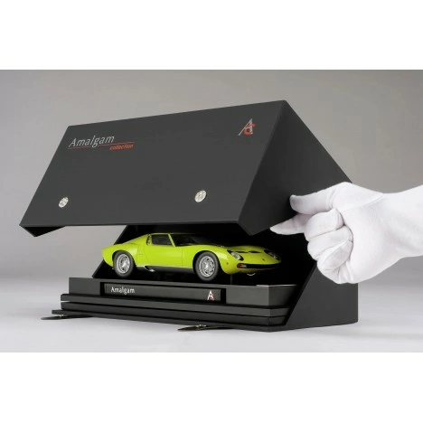 Amalgam 1/18 Lamborghini Miura P400 SV Resin Model