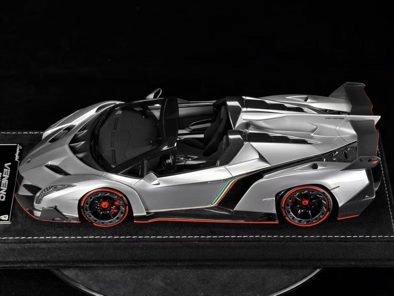 HH 1/18 Lamborghini Veneno Roadster Resin Model