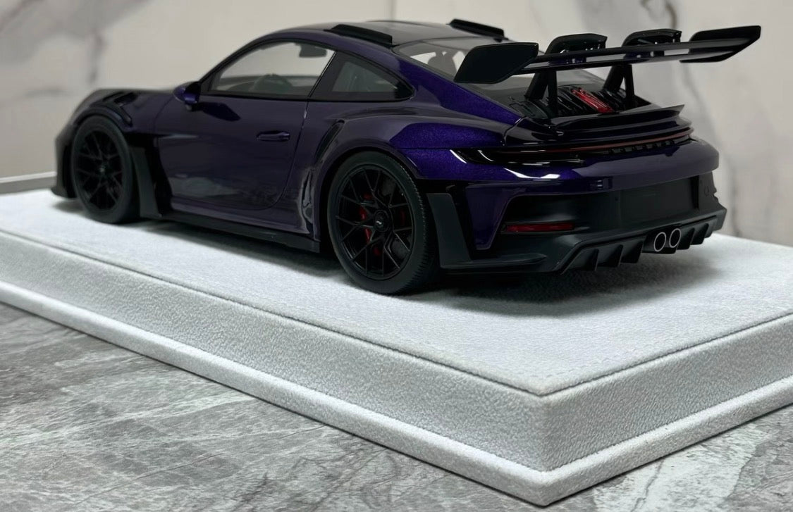 FuelMe Porsche 911 GT3 RS 992 Amethyst Purple No.01/30 1/18 Resin Model