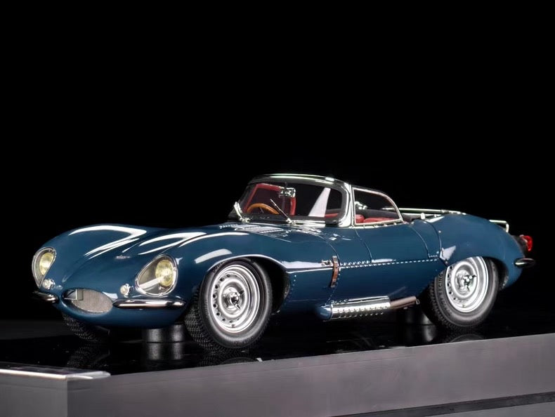 Amalgam 1/18 Jaguar XKSS Resin Model