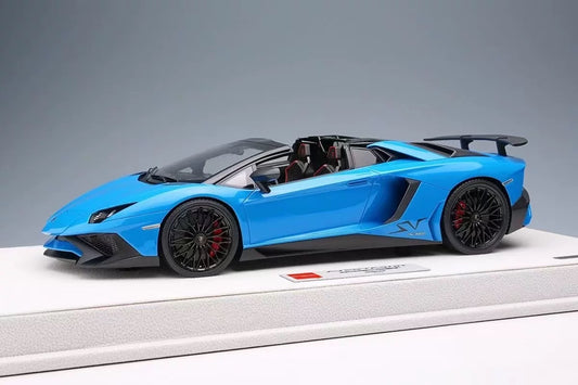 Make Up 1/18 Lamborghini Aventador LP750-4 SV Roadster Resin Model
