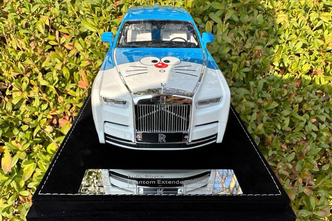 HH Model 1/18 Rolls-Royce Phantom Extended Doraemon Custom Livery