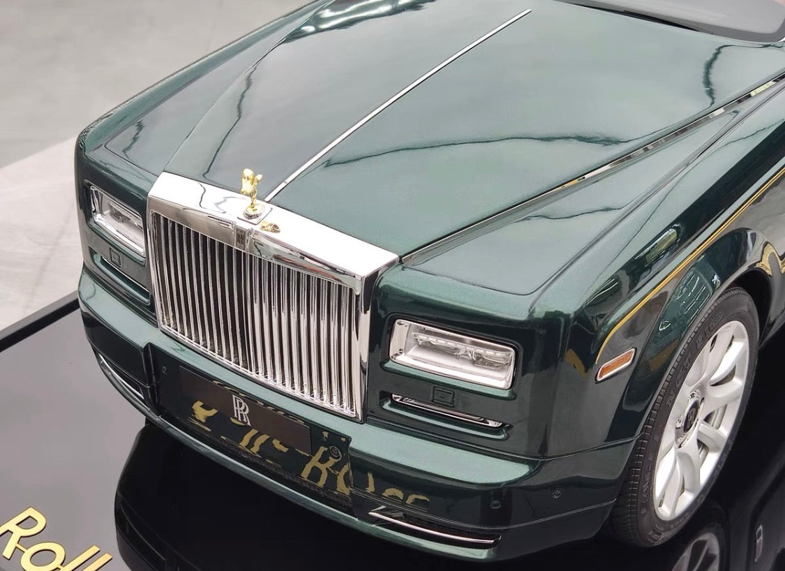 ZP 1/8 Rolls-Royce Phantom VII Green Limited Edition ZP106