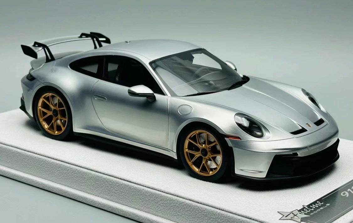 FuelMe Porsche 911 GT3 992 Silver Gold Wheels Limited 10 1/18 Resin Model