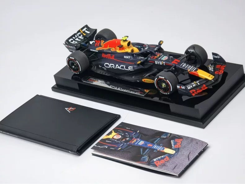 Amalgam 1/18 Red Bull Racing RB19 #11 Resin Formula 1 Model
