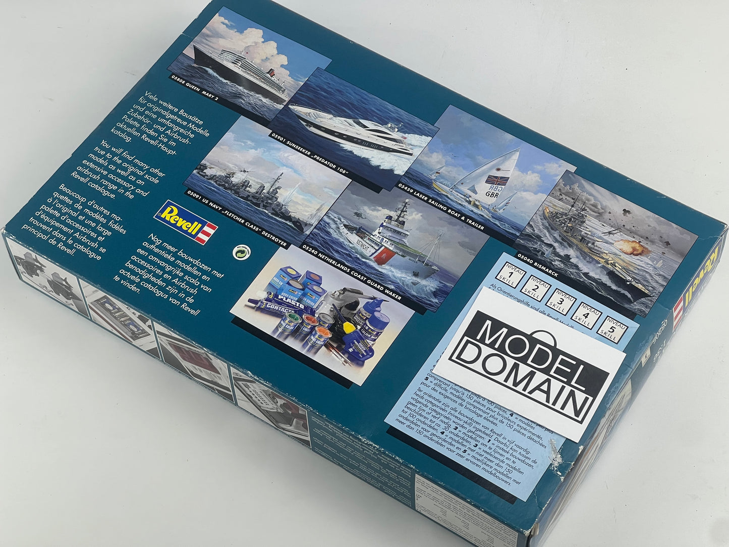 Revell 05205 Offshore Power Boat 1/36 Scale Vintage Speedboat Plastic Model Kit