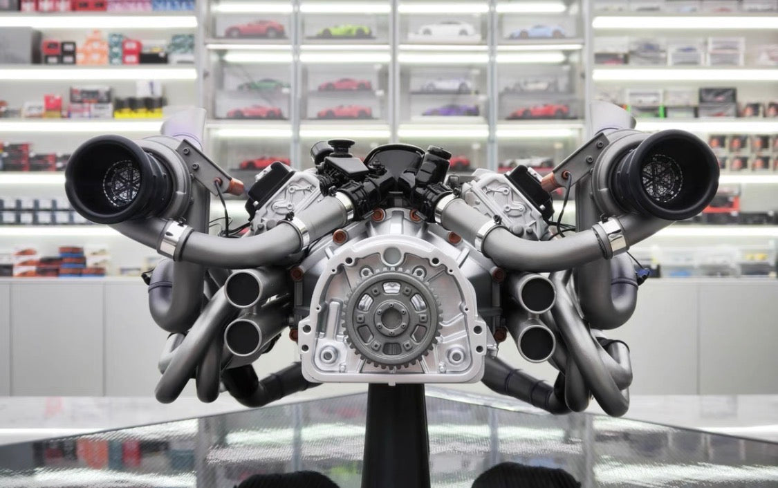 Ladybug 1/6 Scale Hypercar Engine Model Display (LADY003)