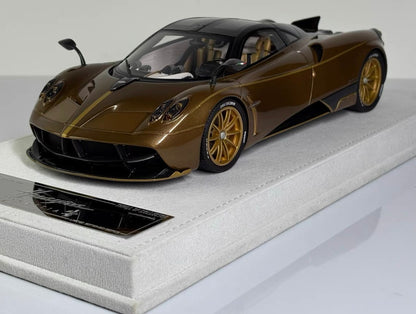 FuelMe Pagani Huayra Brown Carbon Gold Wheels 1/18 Diecast Model