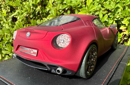 BBR 1/18 Alfa Romeo 4C Concept Matte Red Limited Edition Resin Model