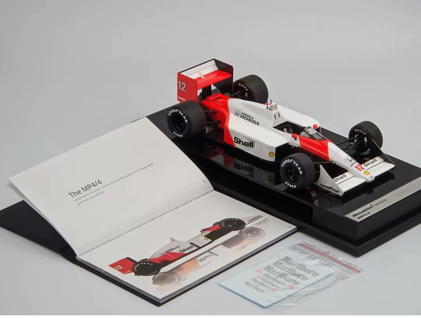 Amalgam 1/18 McLaren MP4/4 Ayrton Senna Resin Model