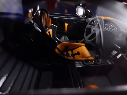Amalgam 1/18 McLaren F1 LM Resin Model