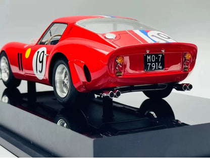 Amalgam 1/18 Ferrari 250 GTO #19 Resin Model