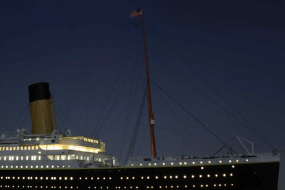 1/200 RMS Titanic Finished Model with Interior Structure – Museum-Grade Edition