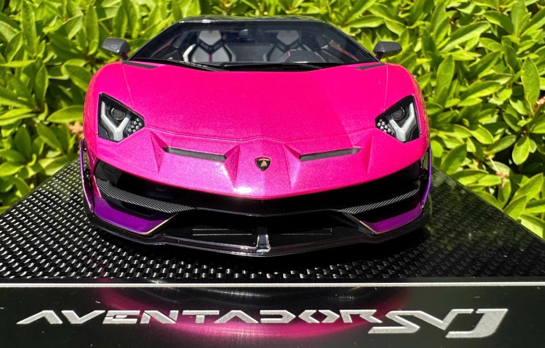 Dino Model Lamborghini Aventador SVJ Pink Chrome 1/18 Resin Model