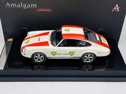 Amalgam 1/18 Porsche 911R 1967 BP World Record Resin Model