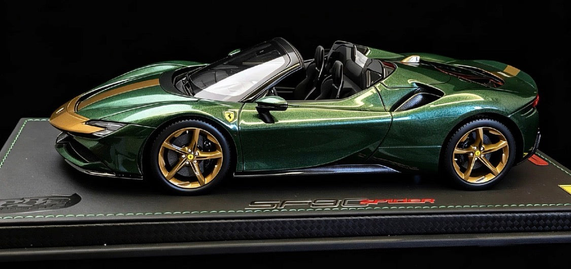 BBR 1/18 Ferrari SF90 Spider Bespoke Metallic Green Gold Flake Limited 15