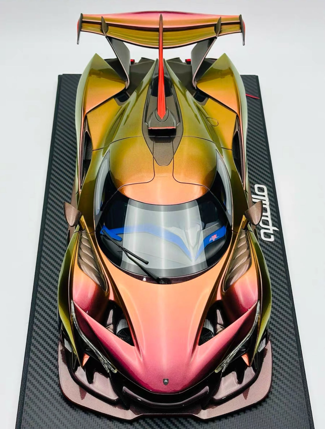 Peako 1/12 Apollo IE Color-Shifting Gold Resin Model