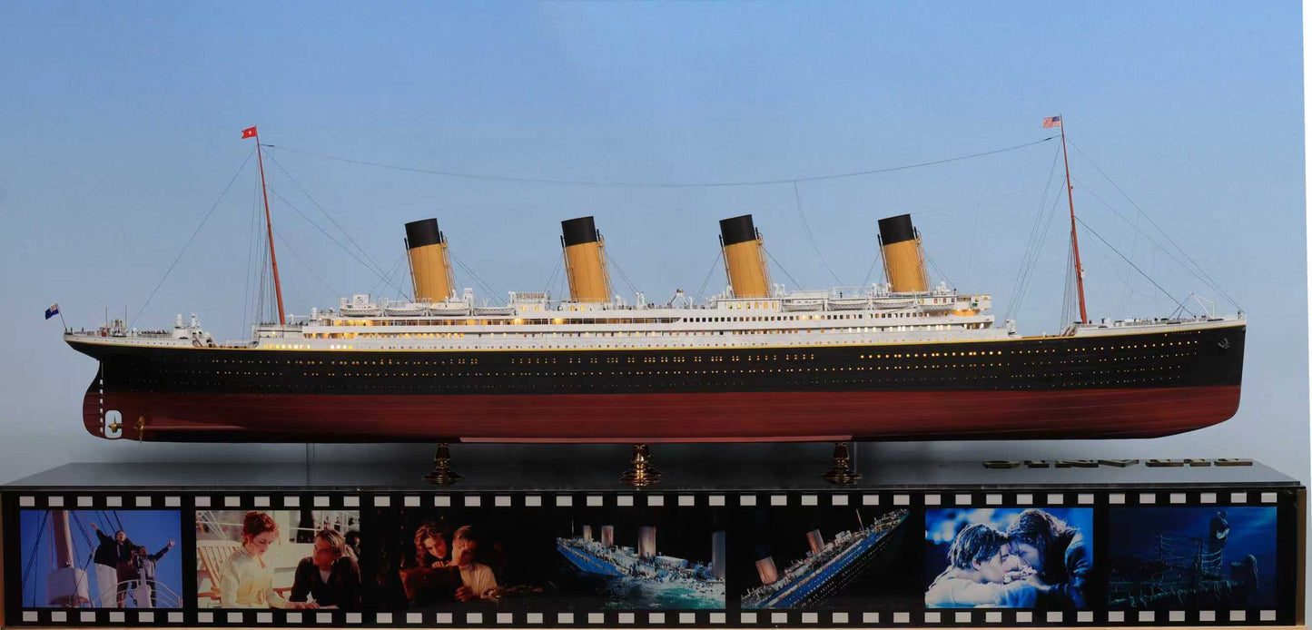 1/200 RMS Titanic Finished Model with Interior Structure – Museum-Grade Edition