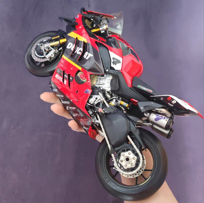1/6 Ducati WSBK Livery Resin Motorcycle Model – Pre-order Only