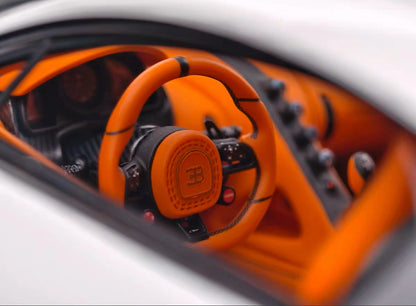Davis & Giovanni 1/18 Bugatti Chiron Pur Sport “Red Dragon” – White/Orange – Limited to 20