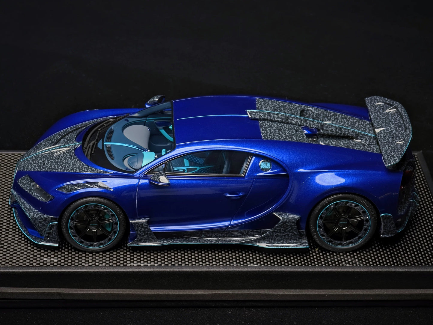 Mansory 1/18 Lamborghini Urus Venatus Resin Model