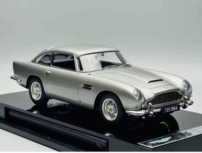 Amalgam 1/18 Aston Martin DB5 Vantage Resin Model