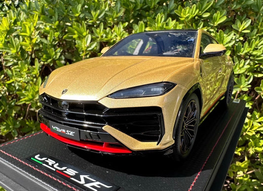 MR Collection Lamborghini Urus SE Gold Metallic 1/18 Resin Model