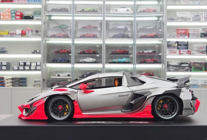 Dreamwalkers 1/18 Lamborghini Awakenup P61 Electroplated Silver Resin Model