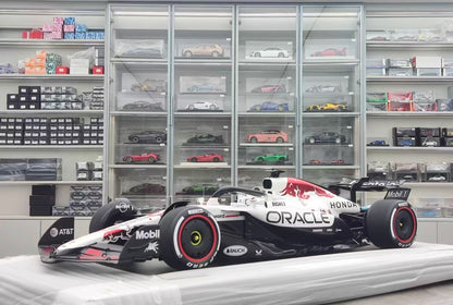 Spark 1/8 Red Bull Racing RB21 No.1 Japanese GP Winner 2025 Max Verstappen 08SP295
