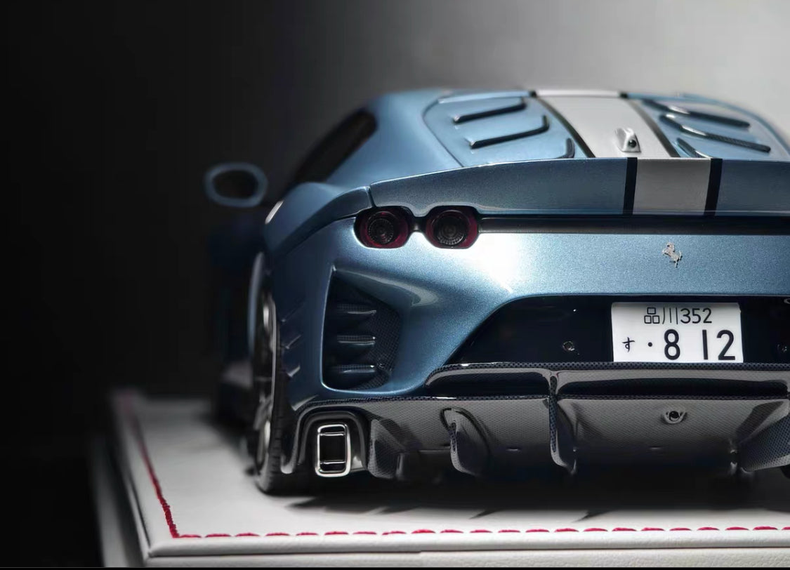 DG 1/18 Ferrari 812 Competizione Silver Blue – Limited to 10 Pieces