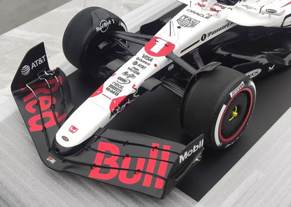 Spark 1/8 Red Bull Racing RB21 No.1 Japanese GP Winner 2025 Max Verstappen 08SP295