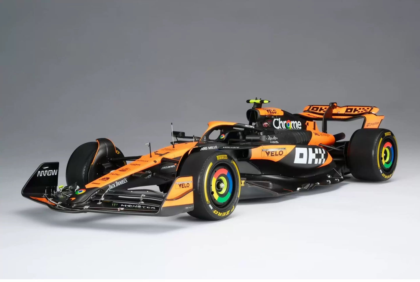 Amalgam 1/8 McLaren MCL38 Formula 1 Resin Model – 2024 Miami Grand Prix