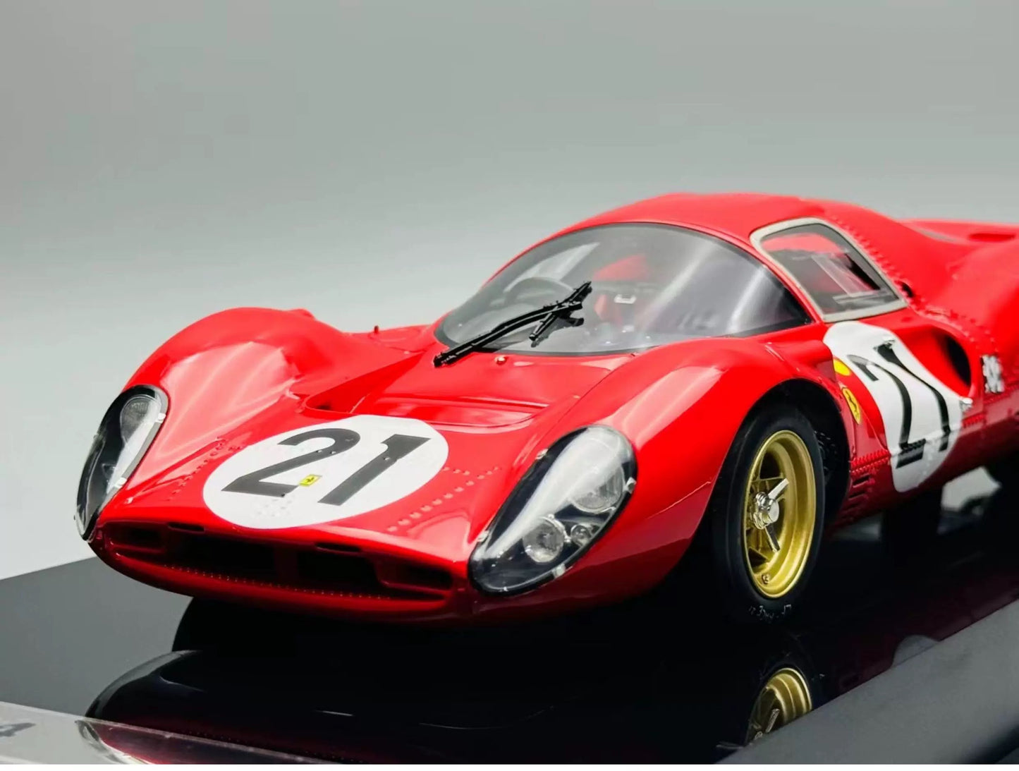 Amalgam 1/18 Ferrari 330 P4 Resin Model