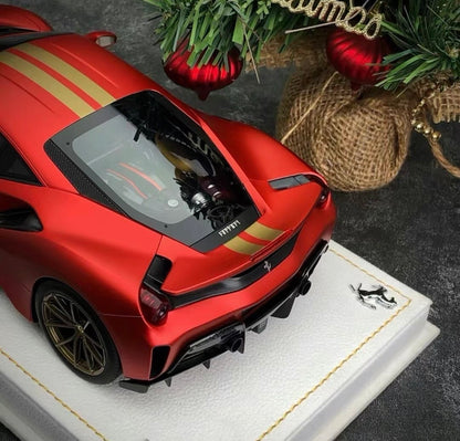 MR Collection 1/18 Ferrari 488 Pista Christmas Edition Red Limited 39