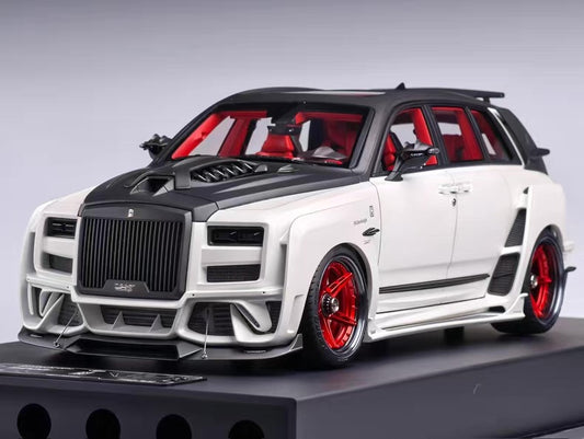 DreamWalkers 1:12 Rolls-Royce Cullinan RR.Darknight D900 Resin Model