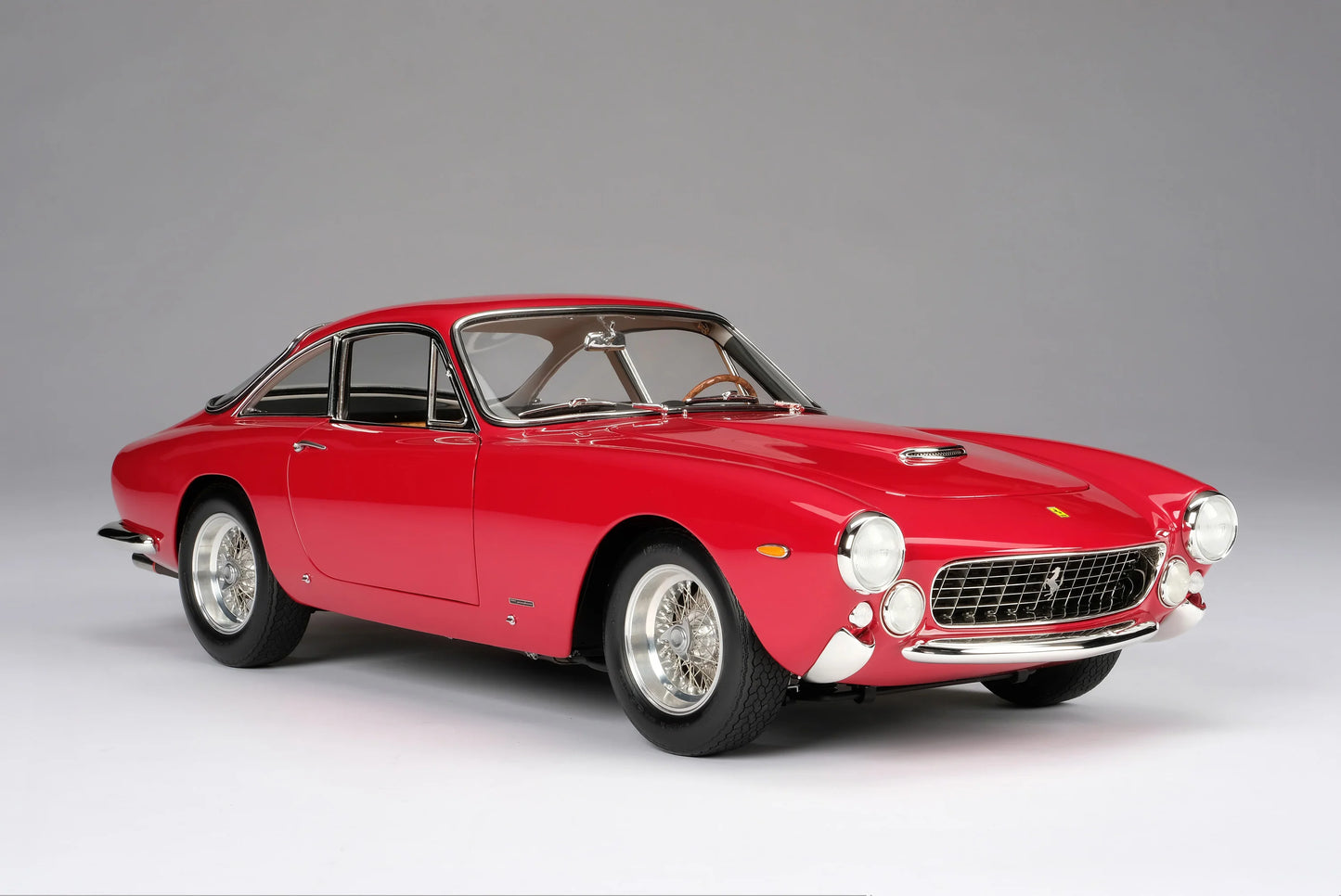 Amalgam 1/8 Ferrari 250 GT Lusso (1962) – Classic Red Model | Air Shipping from China