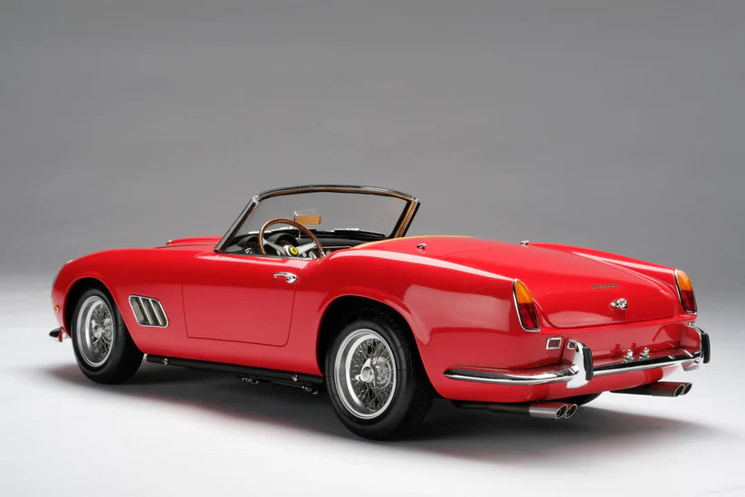 Amalgam 1/8 Ferrari 250 GT California Spyder SWB – Red Classic Model | Air Shipping from China