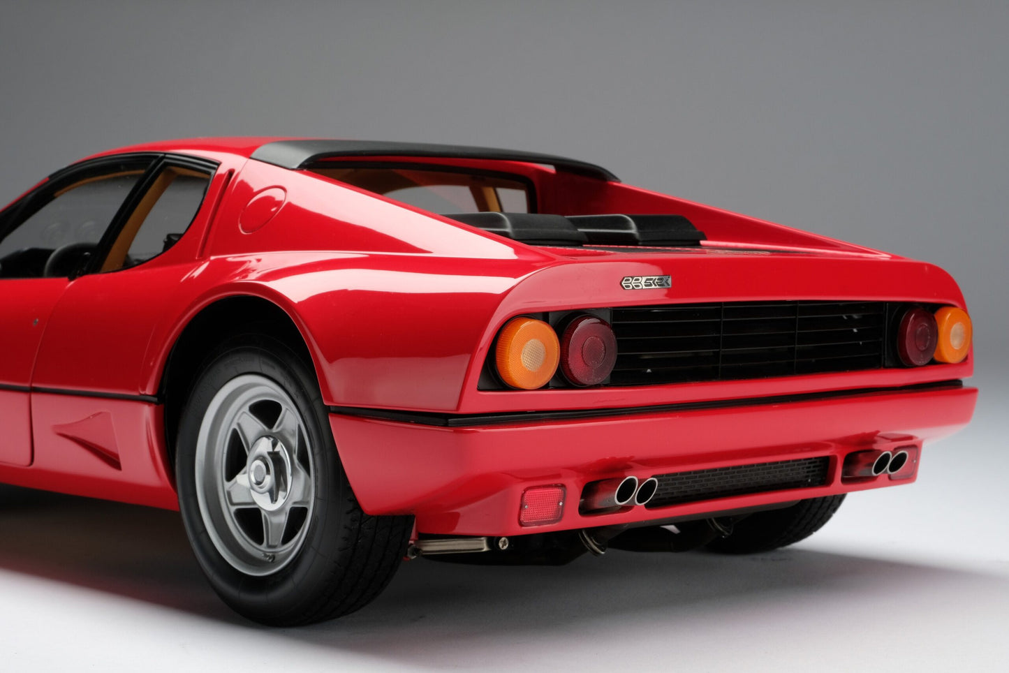 Amalgam 1/8 Ferrari BB 512i (1981) – Red Resin Model | Air Shipping from China