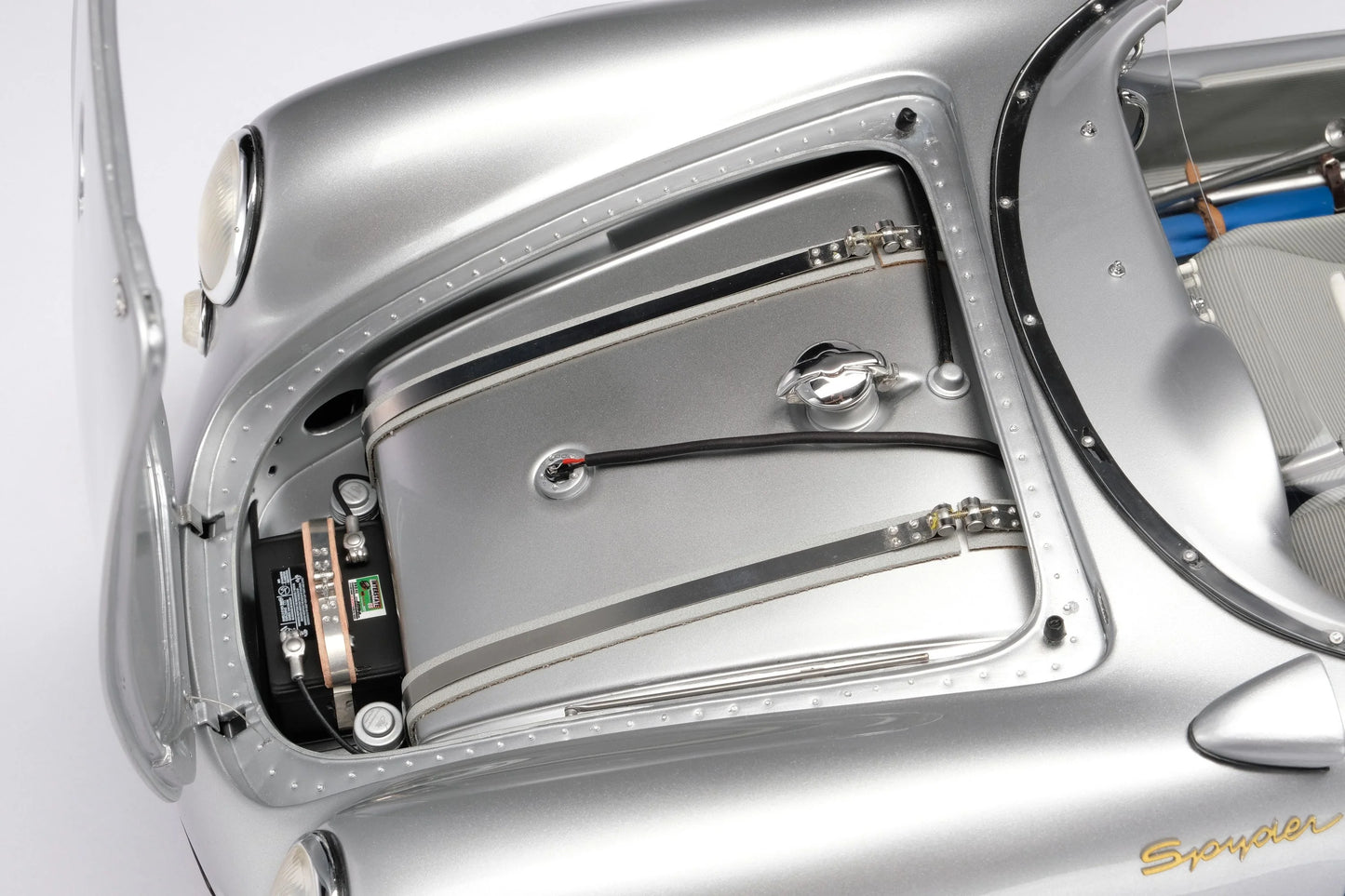 Amalgam 1/8 Porsche 550 Spyder