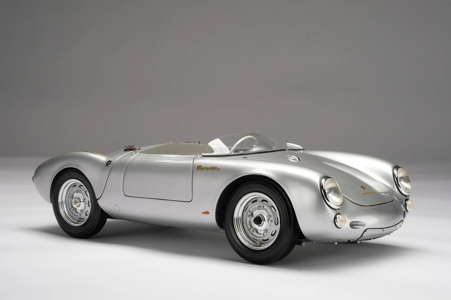 Amalgam 1/8 Porsche 550 Spyder