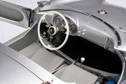 Amalgam 1/8 Porsche 550 Spyder
