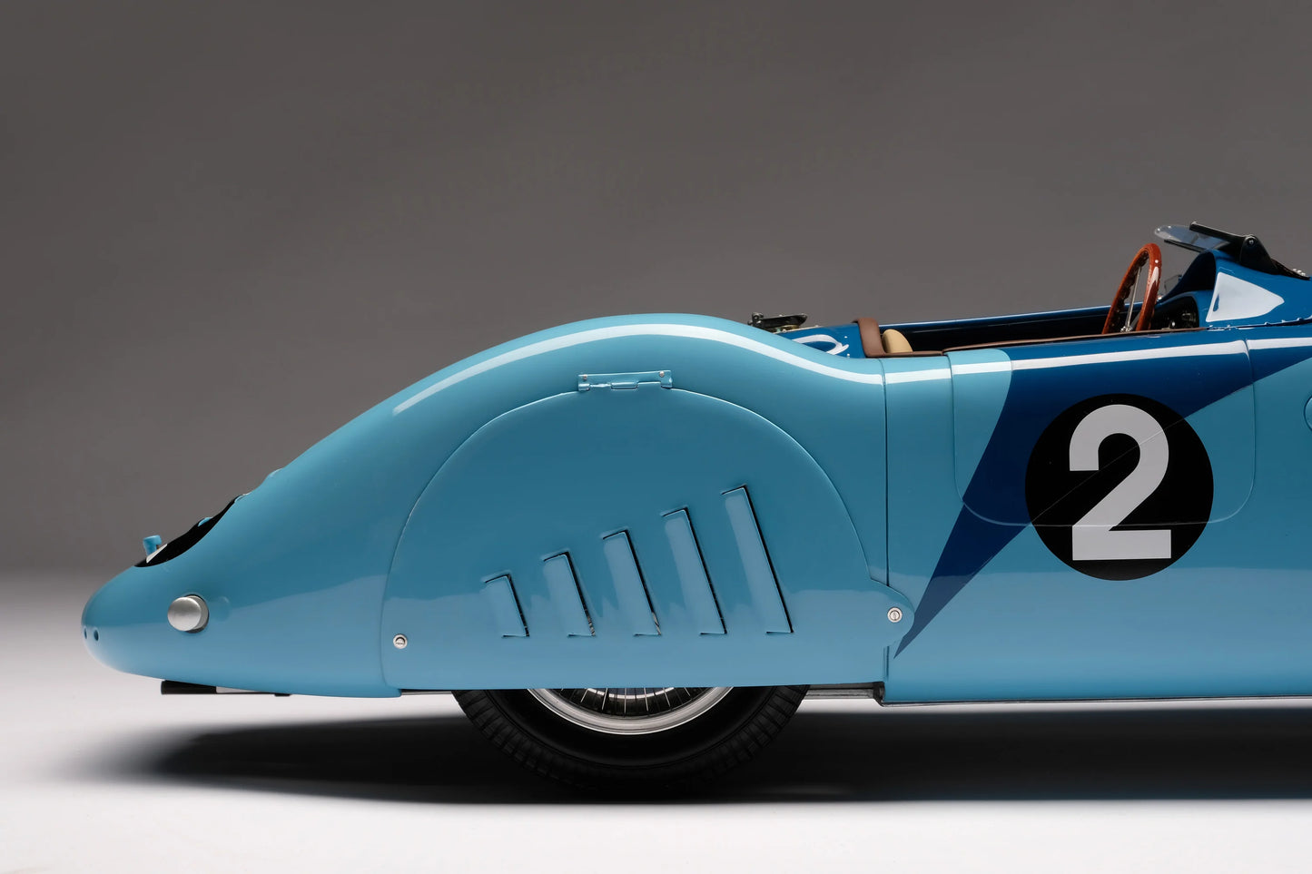 Amalgam 1/8 Bugatti Type 57G “Tank” Le Mans Winner